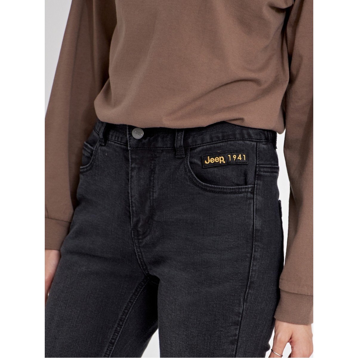 免税物品 JEEP(新世界馬山店)共用ブラックジーンズ ストレートデニムパンツ(JM3DPF126) 正規品販売中-ssl.daikyogo.or.jp